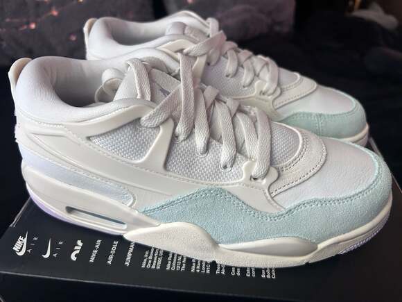 Nike Shoes - New Nike Women's Air Jordan 4 RM 'Sail/Doll' IB7408-133 size 7.5